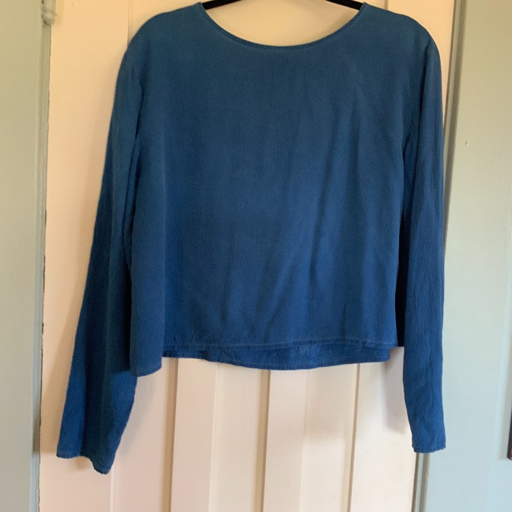 Eileen Fisher  blue silk boxy top